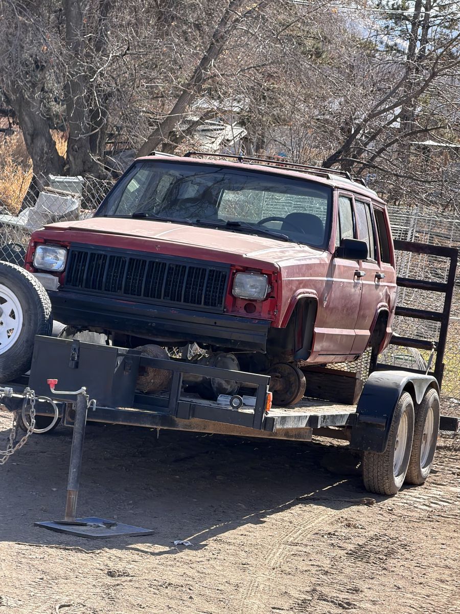 1996 Jeep Cherokee Part out