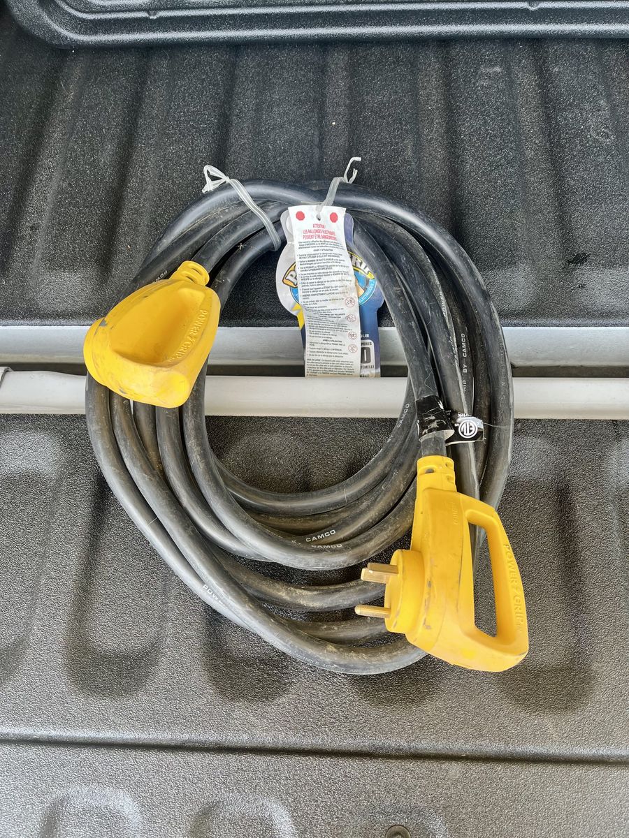 Camco 30 amp RV 25 ft Extension Cord