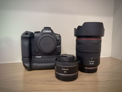 Canon R6 Mark II Camera Kit - Excellent Condition