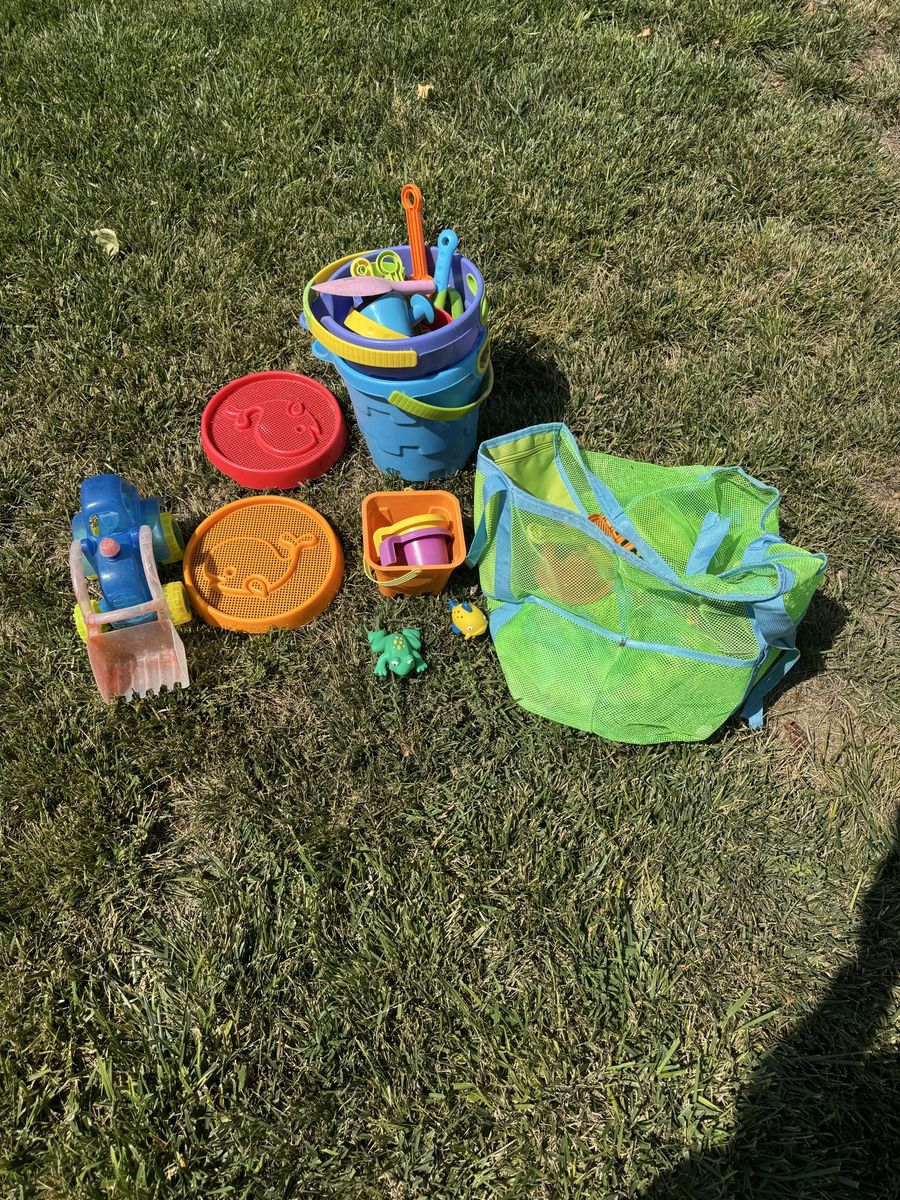 Kids Beach Sand Toys Set w/ Mesh Bag - Buckets, Shovels, Molds etc