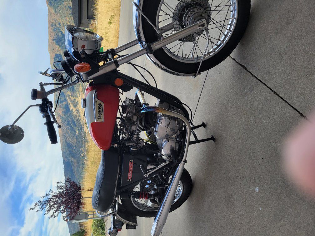 1976 Triumph Bonneville 750