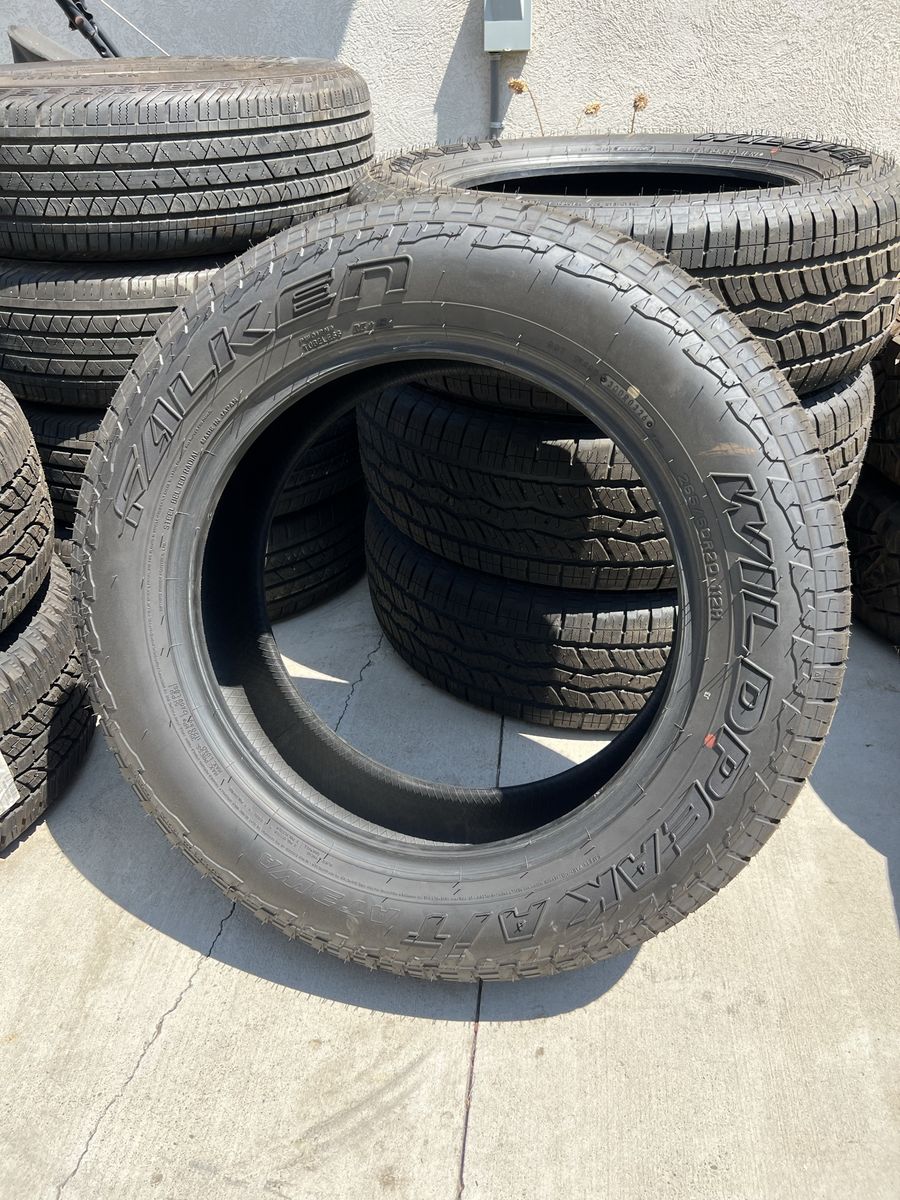 265/60r20 Falken A/T 112H *like new set (4)*