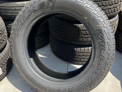 265/60r20 Falken A/T 112H *like new set (4)*