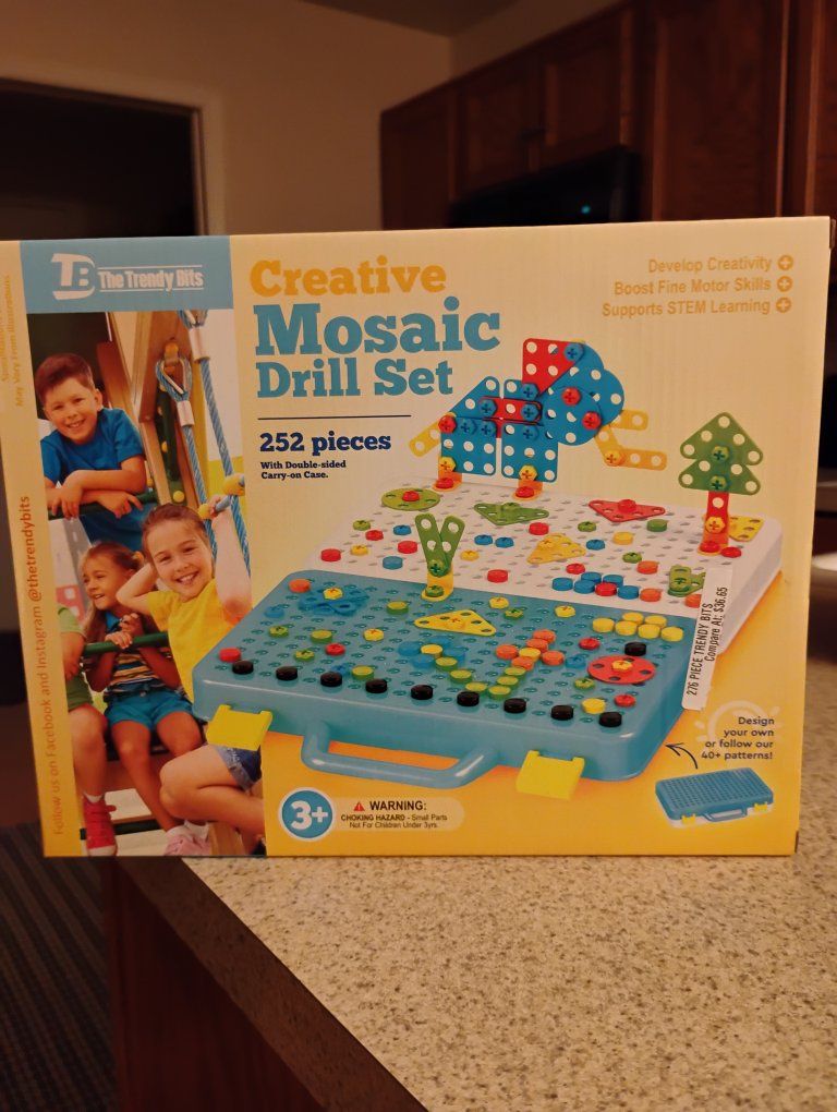 New:The Trendy Bits Creative Mosaic Drill Set 252 Pieces. Educational Toy