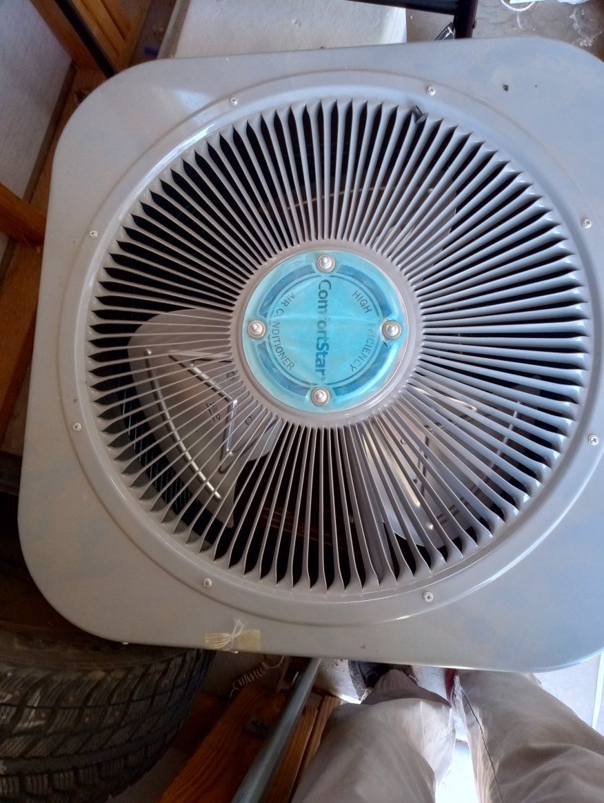 ComfortStar High Efficiency Air Conditioner Unit - Outdoor Condenser