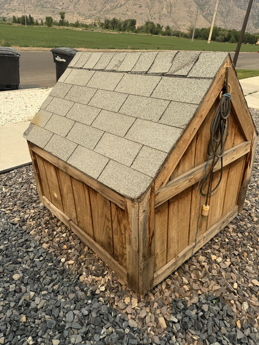 Main image 3