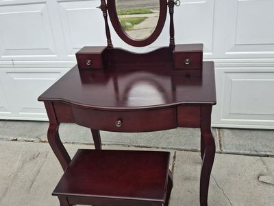 complete vanity with chair