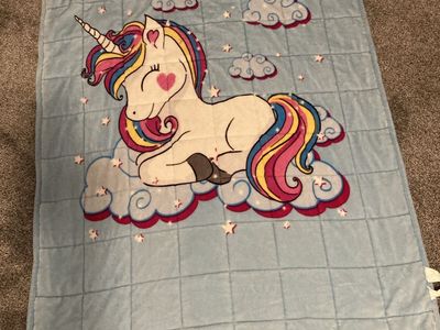 Unicorn weighted blanket