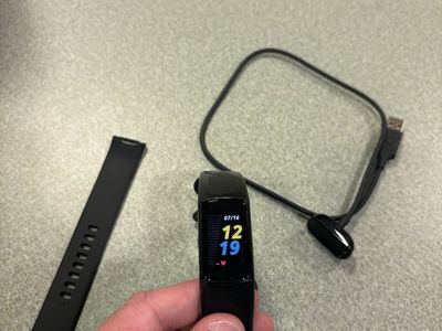 FitBit Charge 6 Smart Watch