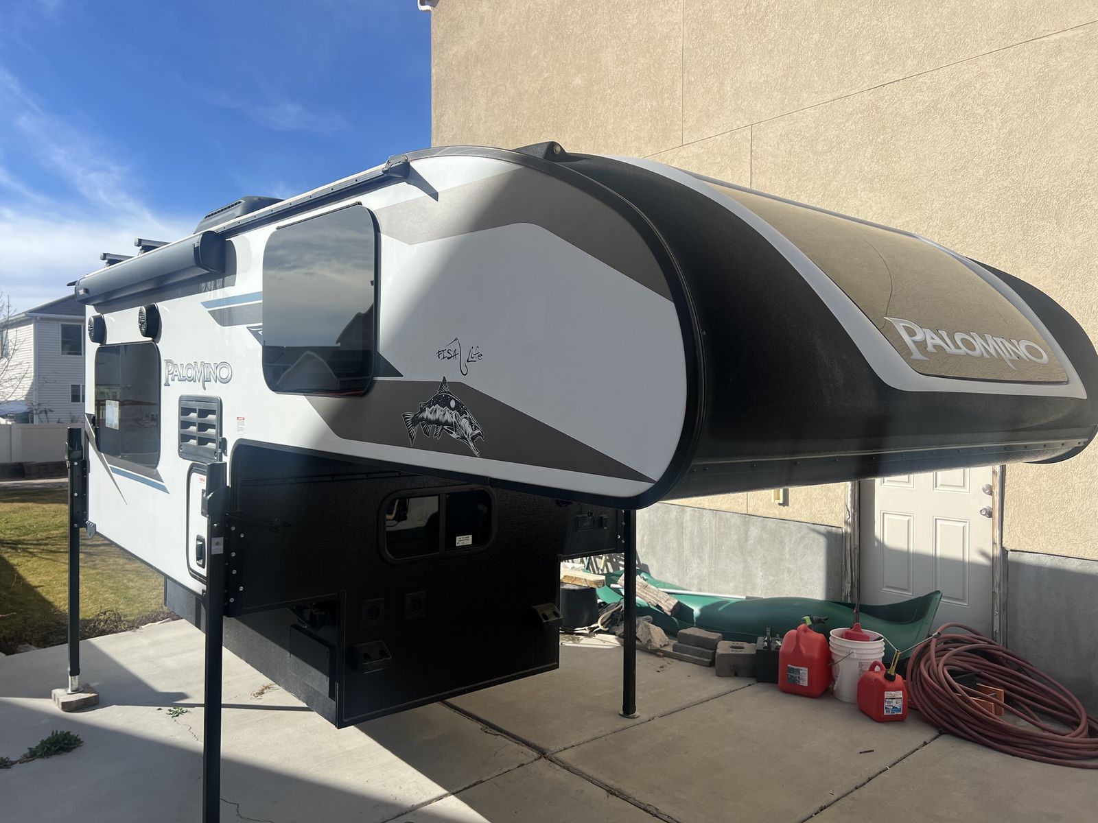 2023 Palomino Backpack HS-750 BADLAND EDITION