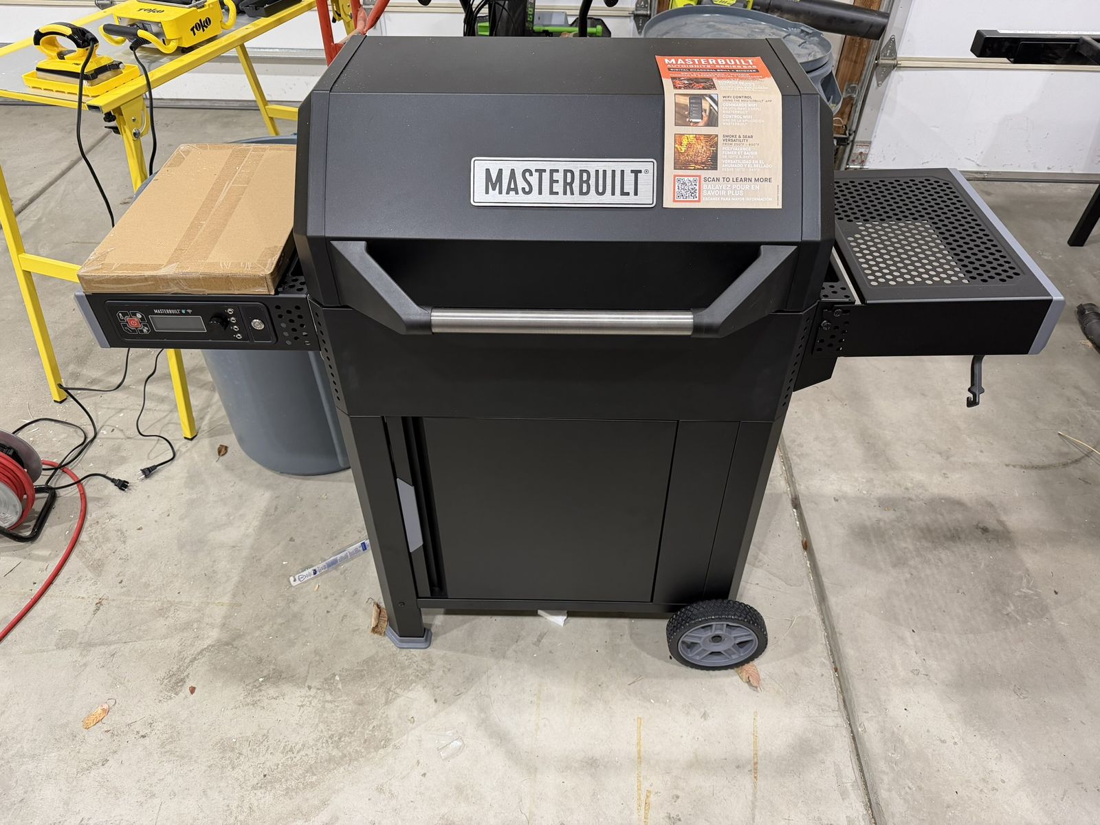 MasterBuilt Chacoal Grill + Smoker 545