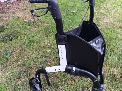 3-Wheel Rollator Walker with Storage Bag and Hand Brakes