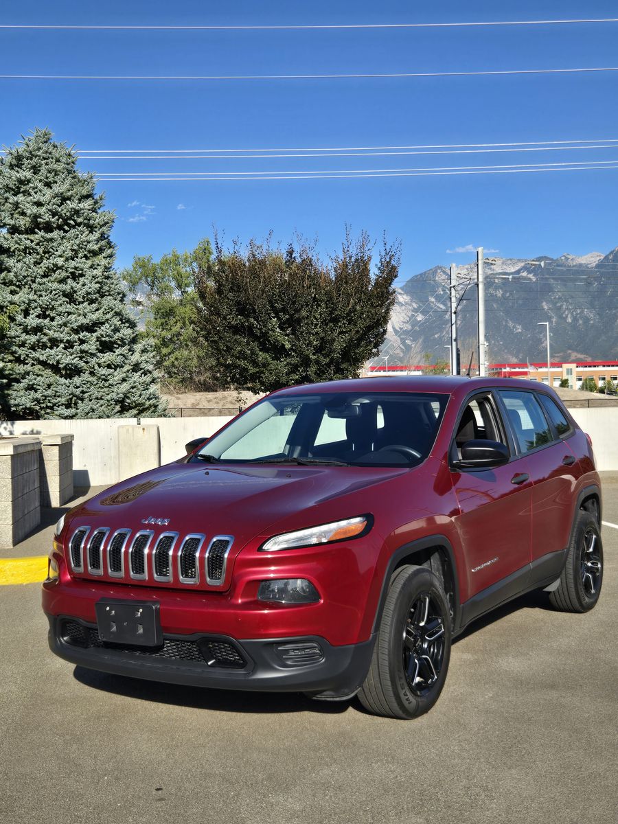 2017 Jeep Cherokee Sport