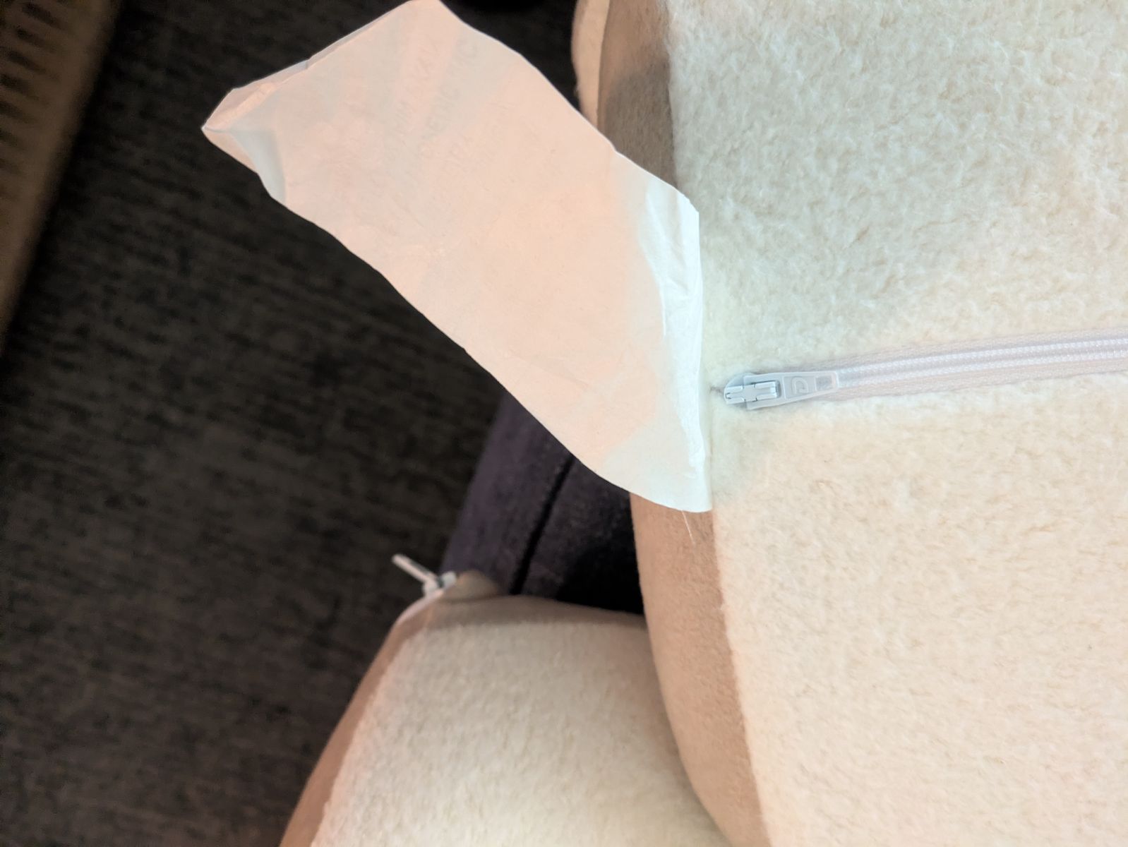 Main image 3