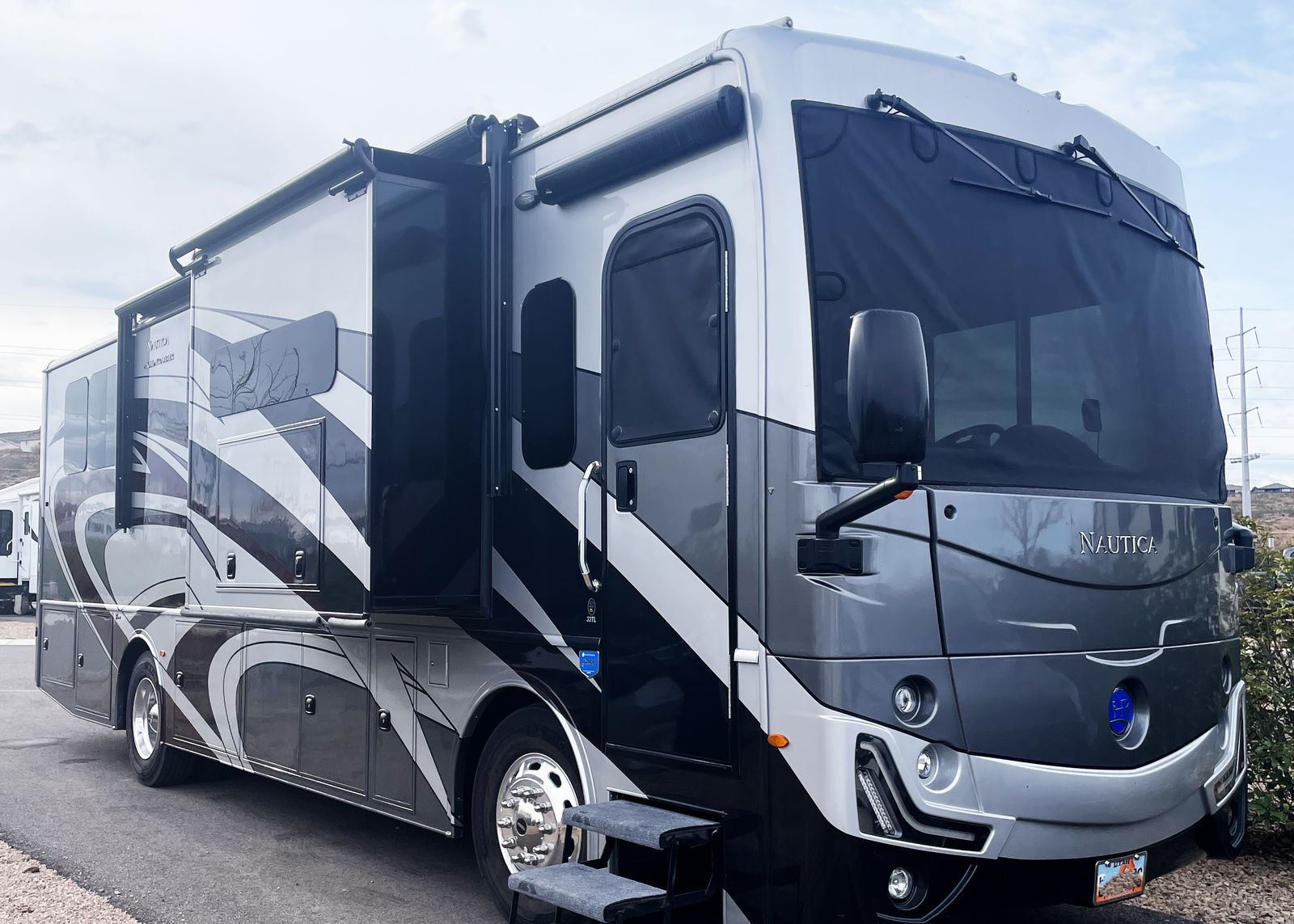 2022 Holiday Rambler Nautica 33TL