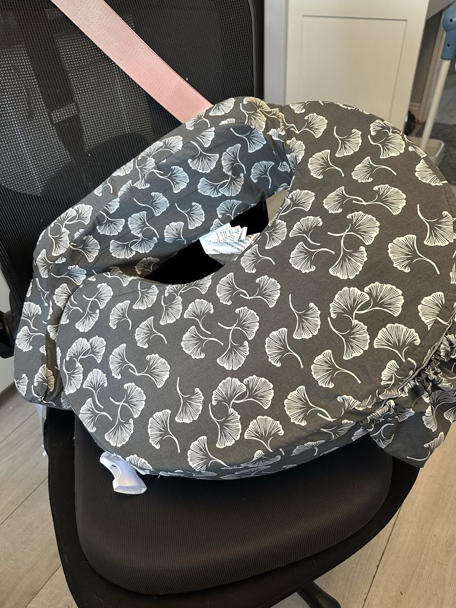 My Breast Freind Nursing Pillow (2) 