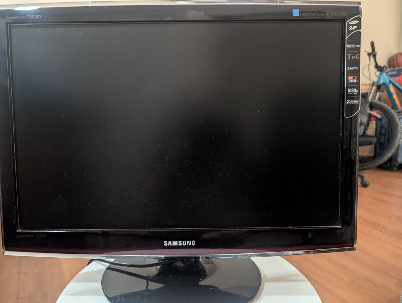 Free 24 inch Samsung HD Monitor
