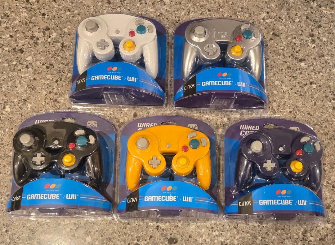 New Unopened Gamecube controllers $15 each! Trades considered!