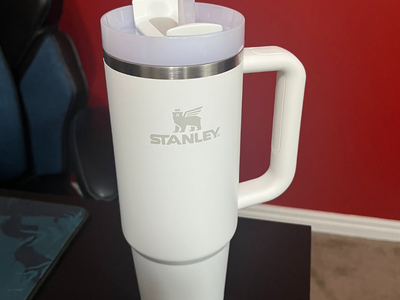 NEW The Quencher H2.0 FlowState™ Tumbler | 30 OZ