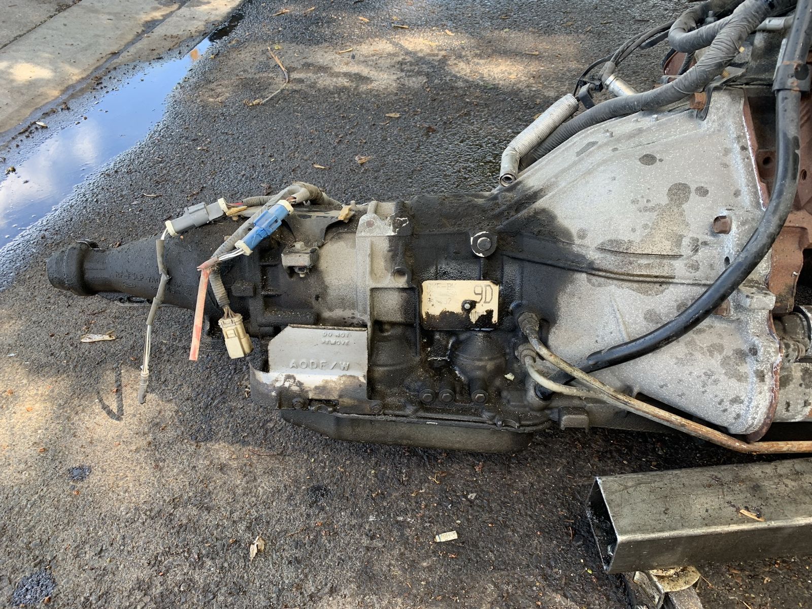 Ford 4R70W 2WD SBF automatic transmission 5.0 302