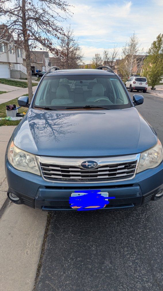 2010 SUBARU FORESTER 2.5 X Premium