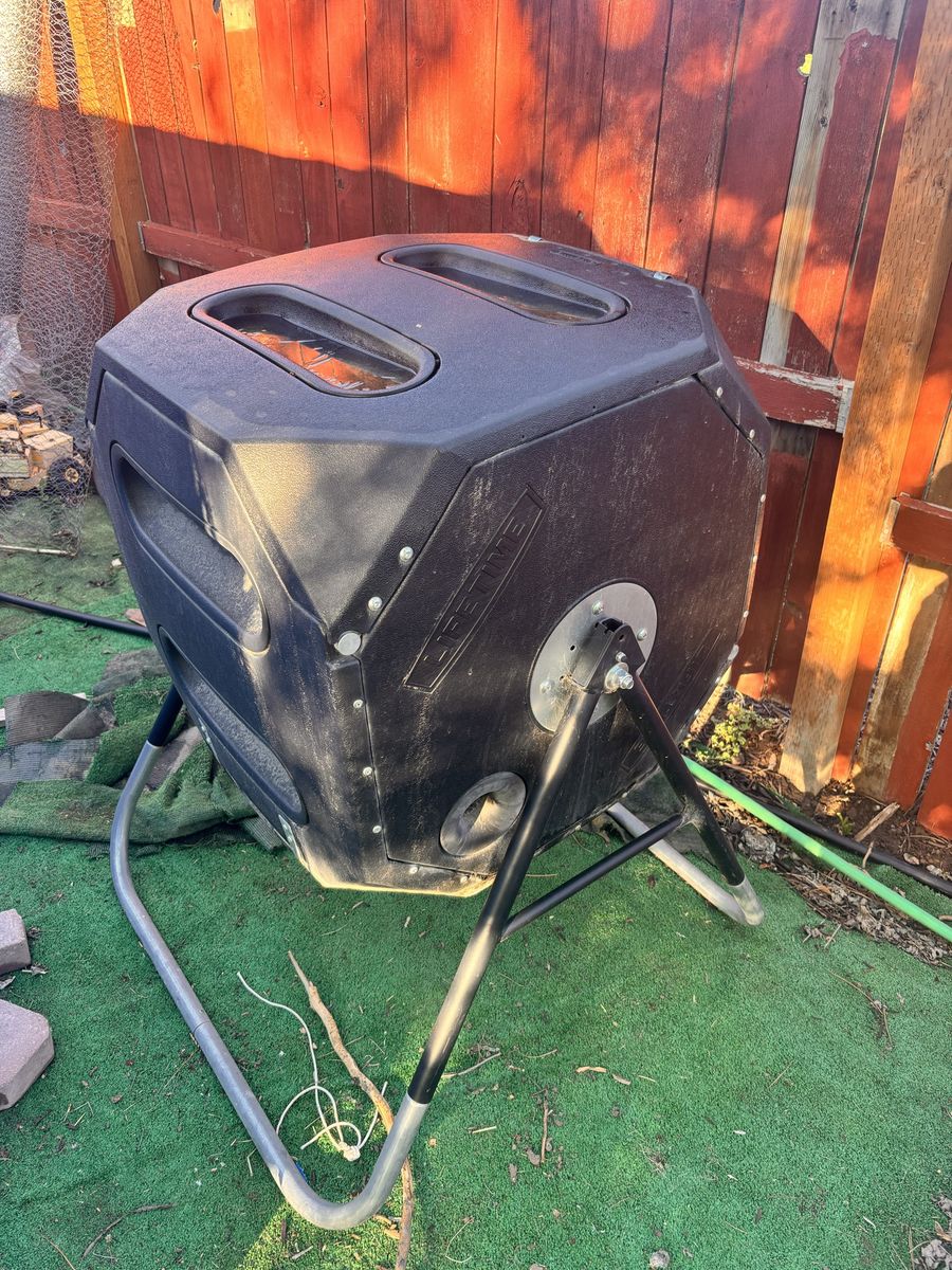 Lifetime Compost Tumbler -Outdoor Rotating Composter
