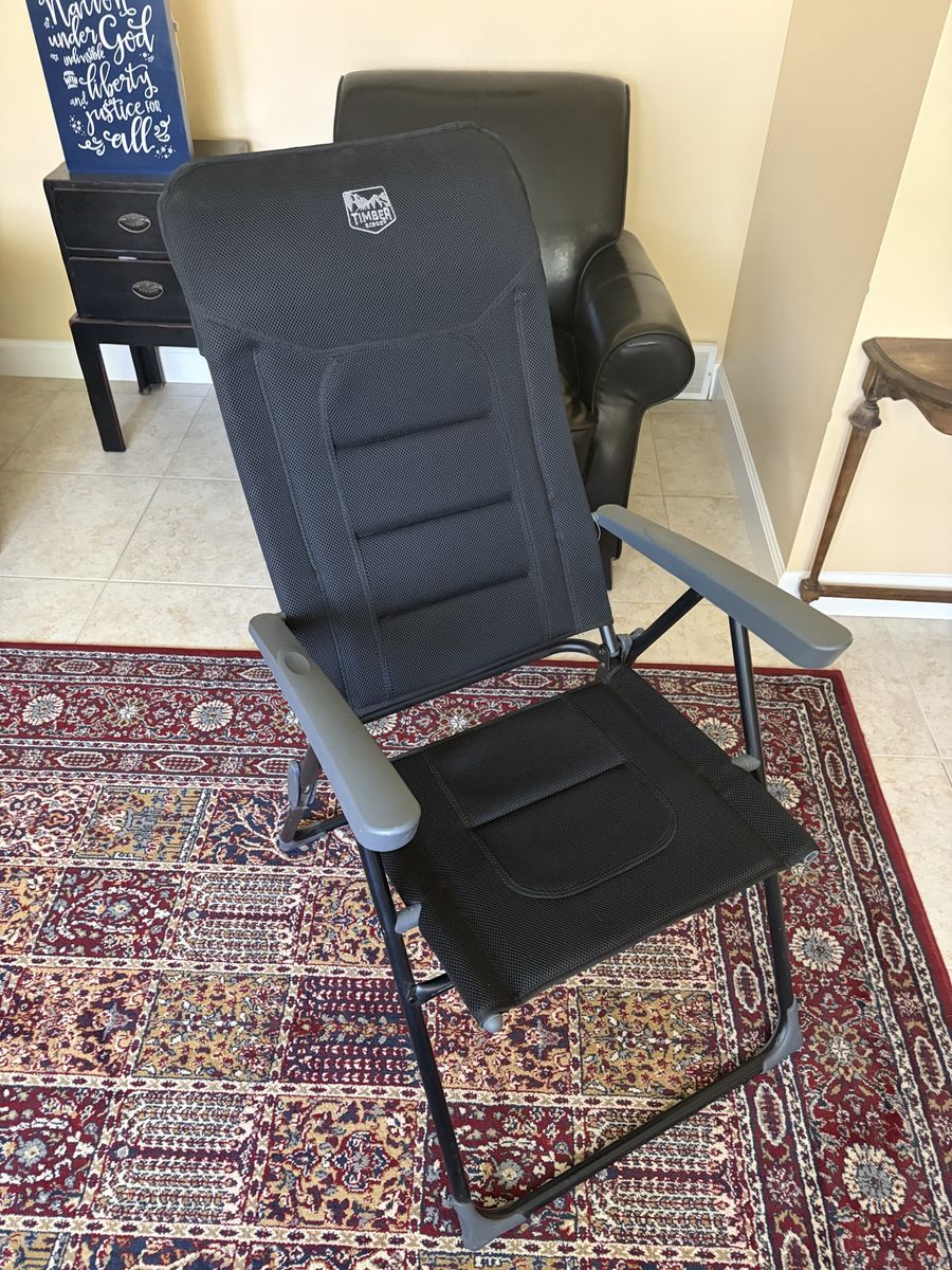 Timber Ridge Ergonomic Director's Chair, Foldable Outdoor Portable Chair