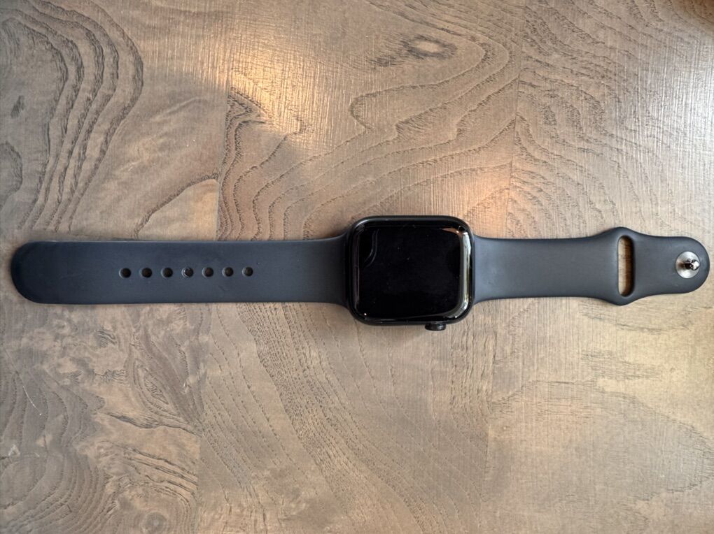 Apple Watch Series 7 45mm GPS