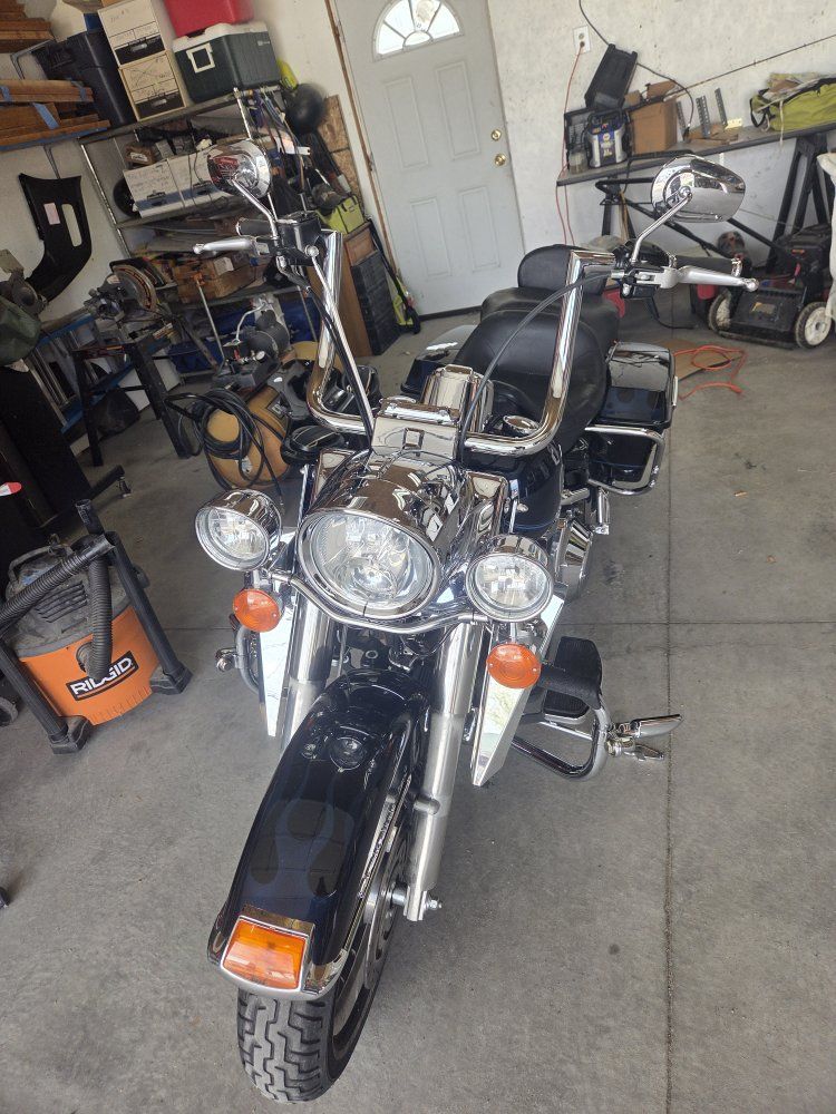 06 road king