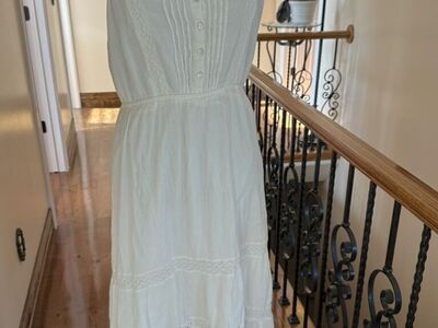 Women's Dress Aerie Brand White Lacy M