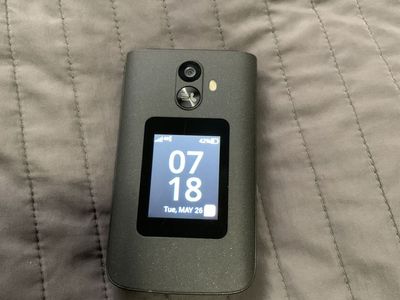 TCL flip phone unlocked