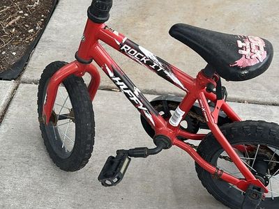 Huffy Rock It Red Kids Bicycle with Training Wheels - Used Good Condition