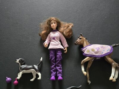 Breyer Pet Adoption 755405 foal horse dog cat girl