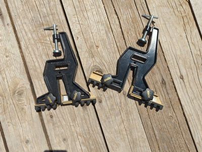 Swix Snowboard Vise Clamp Set - Tune, Wax, Repair Snowboard