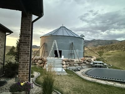 Grain bin silo