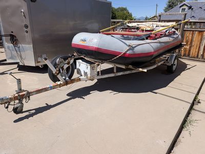 Riken 16 ft bucket boat raft with trailer