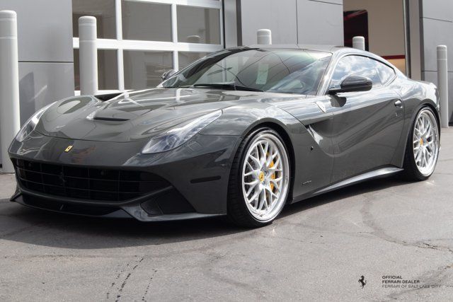 2014 Ferrari F12 Berlinetta Base