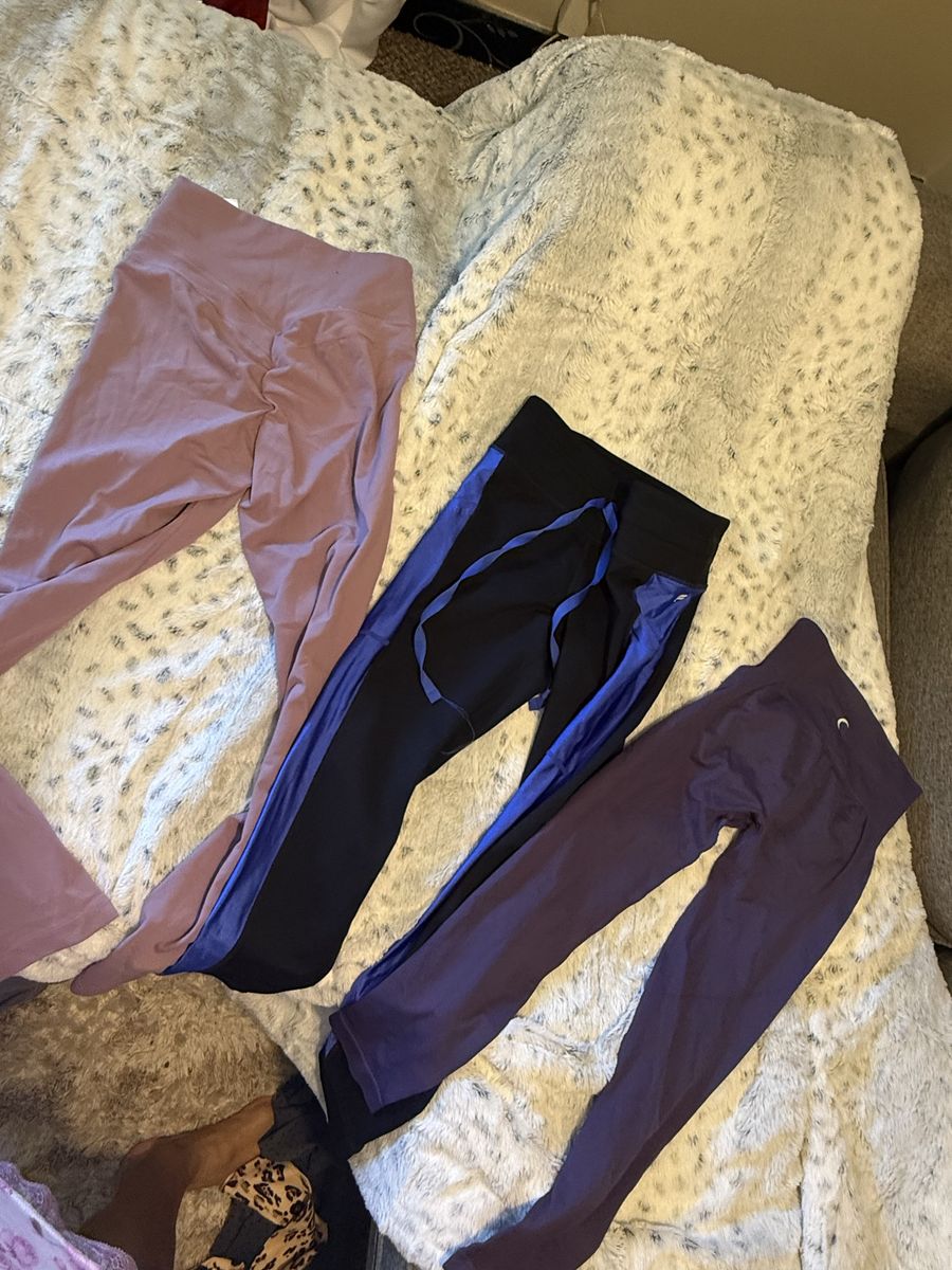 Leggings woman’s size small all $30 fabletics zyia
