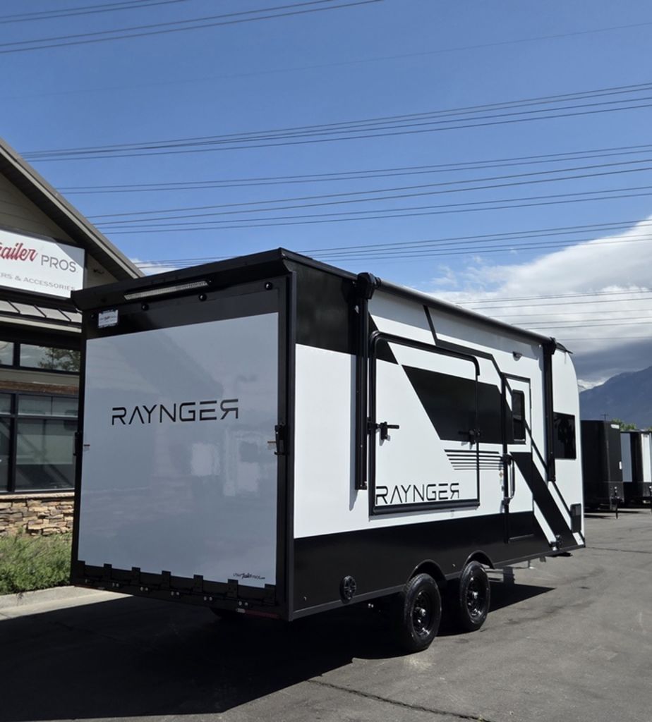 8x20 / 8.5x20 Toy Hauler 12K Axles TRIPLE QUEEN TENT, Solar!!! Raynger 2027