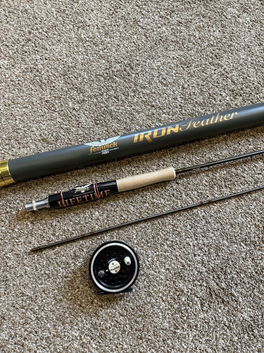 Fenwick Iron Feather IF 866 Fly Rod 8'6" #6 Lifetime Series with Fly Reel & Hard Case