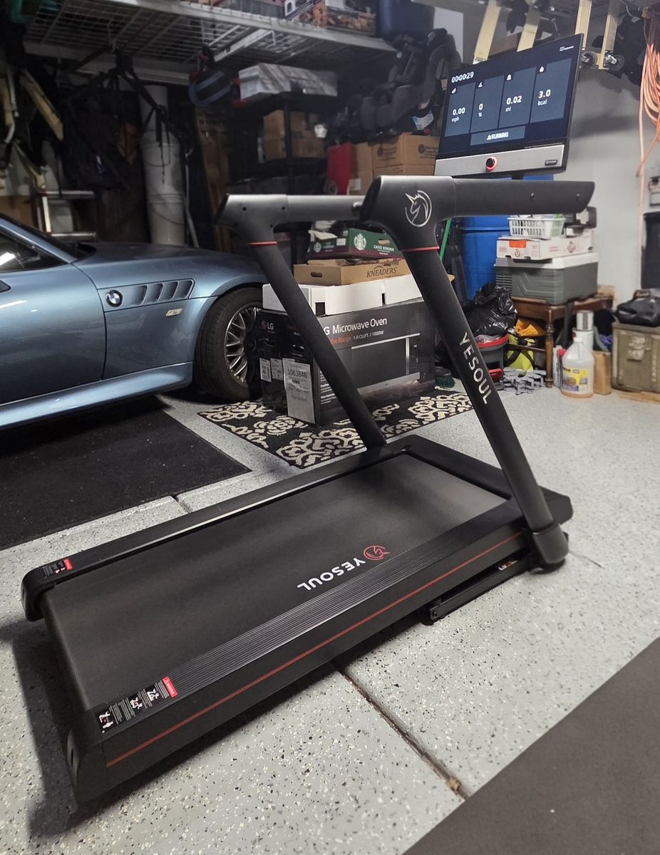 Yesoul T3S Plus 10% Auto-Incline Smart Treadmill