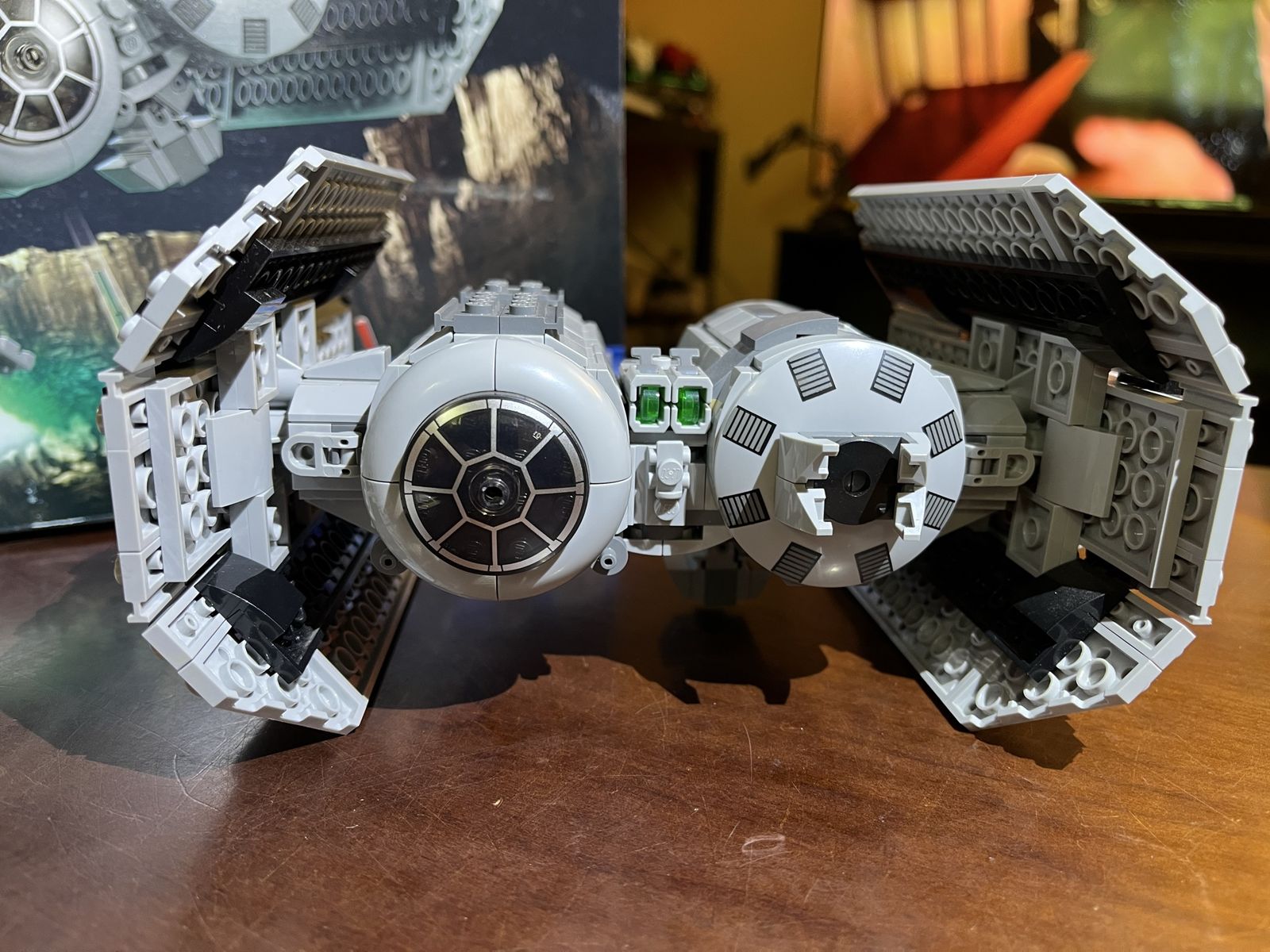 Main image 5