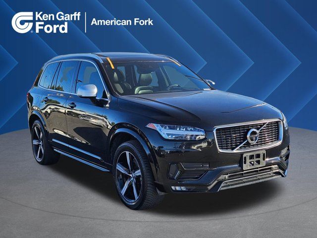 2019 Volvo XC90 T6 R-Design