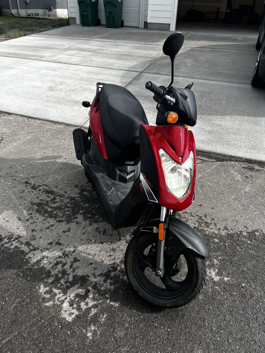 150 CC Kymco Agility Scooter
