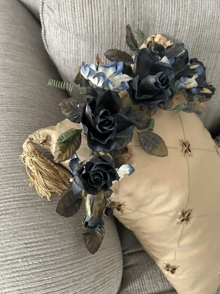 Small Floral Wall Arrangement