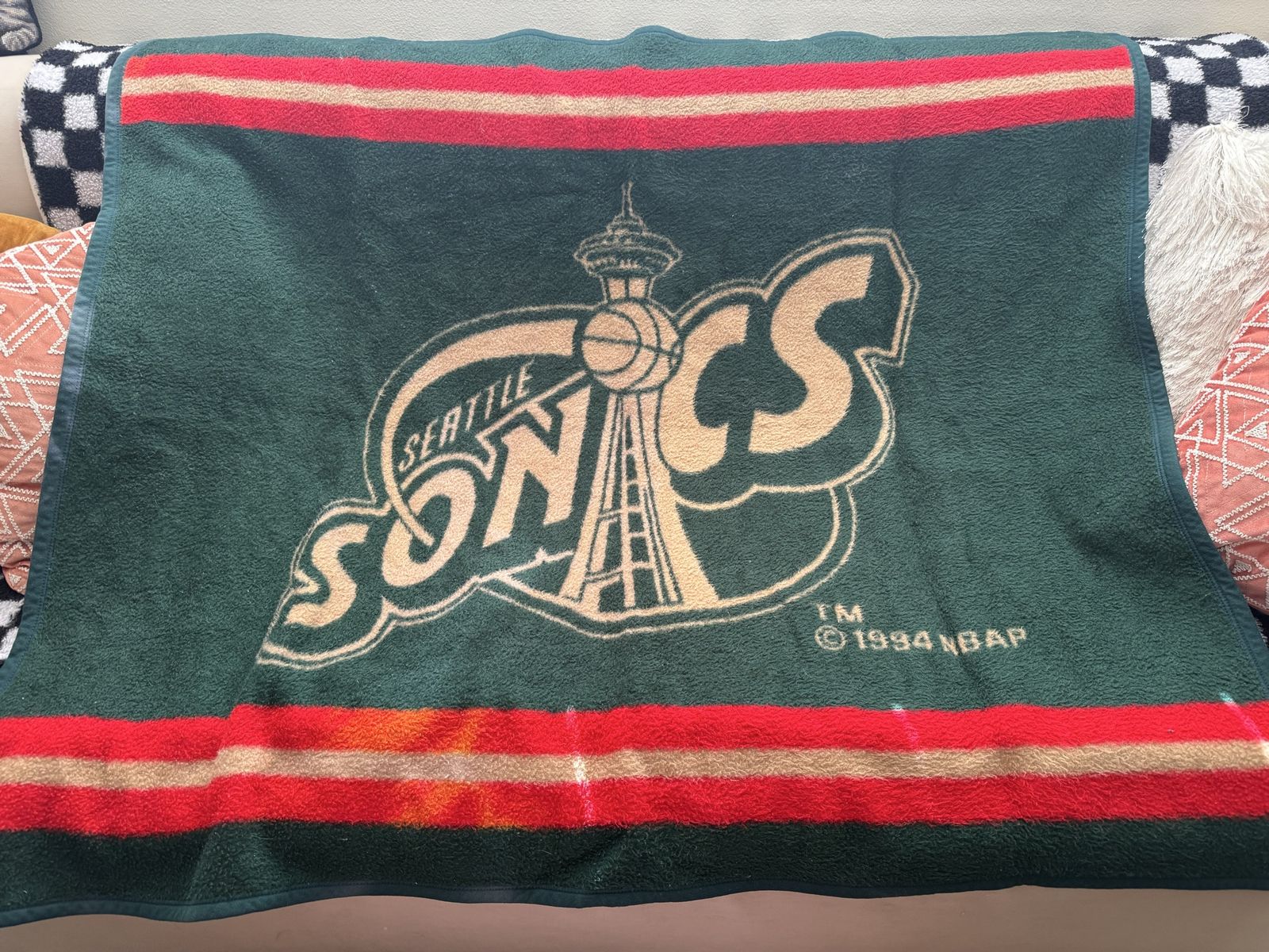 Vintage 1994 Seattle SuperSonics NBA Fleece Blanket Throw