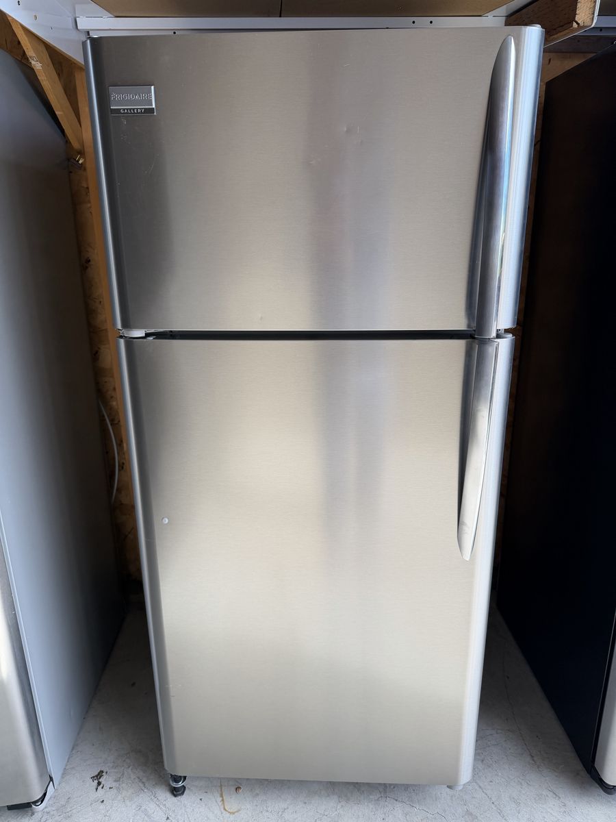 Stainless Frigidaire fridge