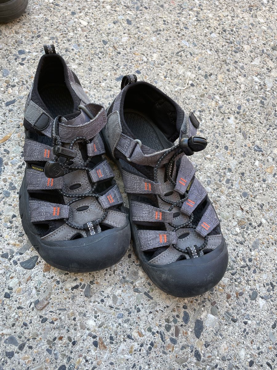 Keen Newport H2 Washable Water Sandals Men's Size 3 Gray/Orange