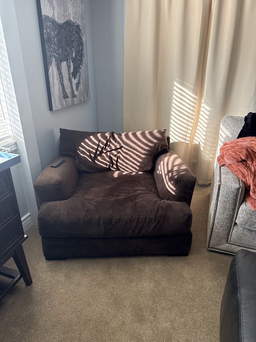 Brown chair
