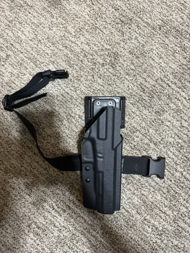 Dara Holsters Drop Offset With Thigh Strap- G40